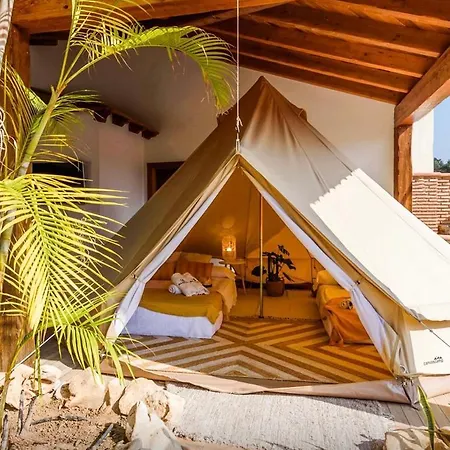 אוהל מפואר Glamping Slow Axarquia *